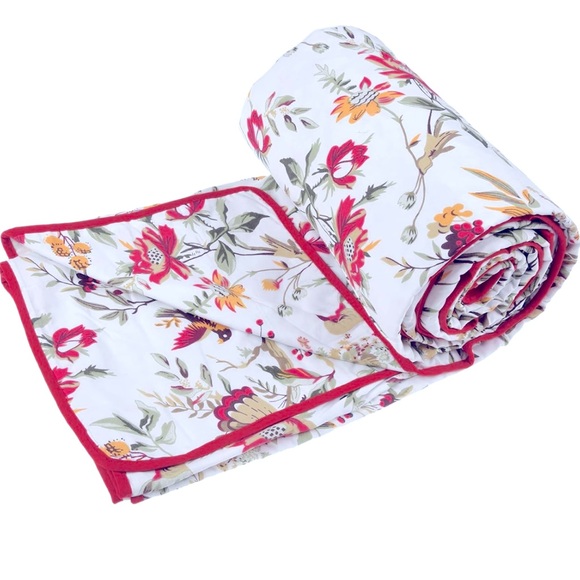 COPY - COPY - Bed Spread Full size 100% cotton spread/ coverlet
Reversible  60 … - Picture 3 of 4